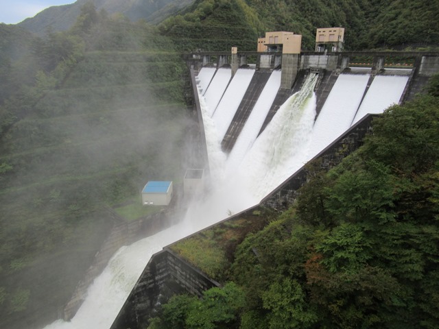 01.H29.10.23深城ダム1
