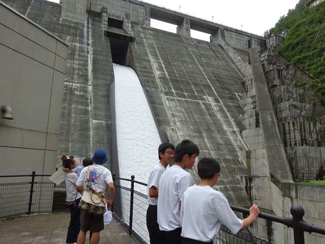 H29森と湖に親しむつどいダム見学