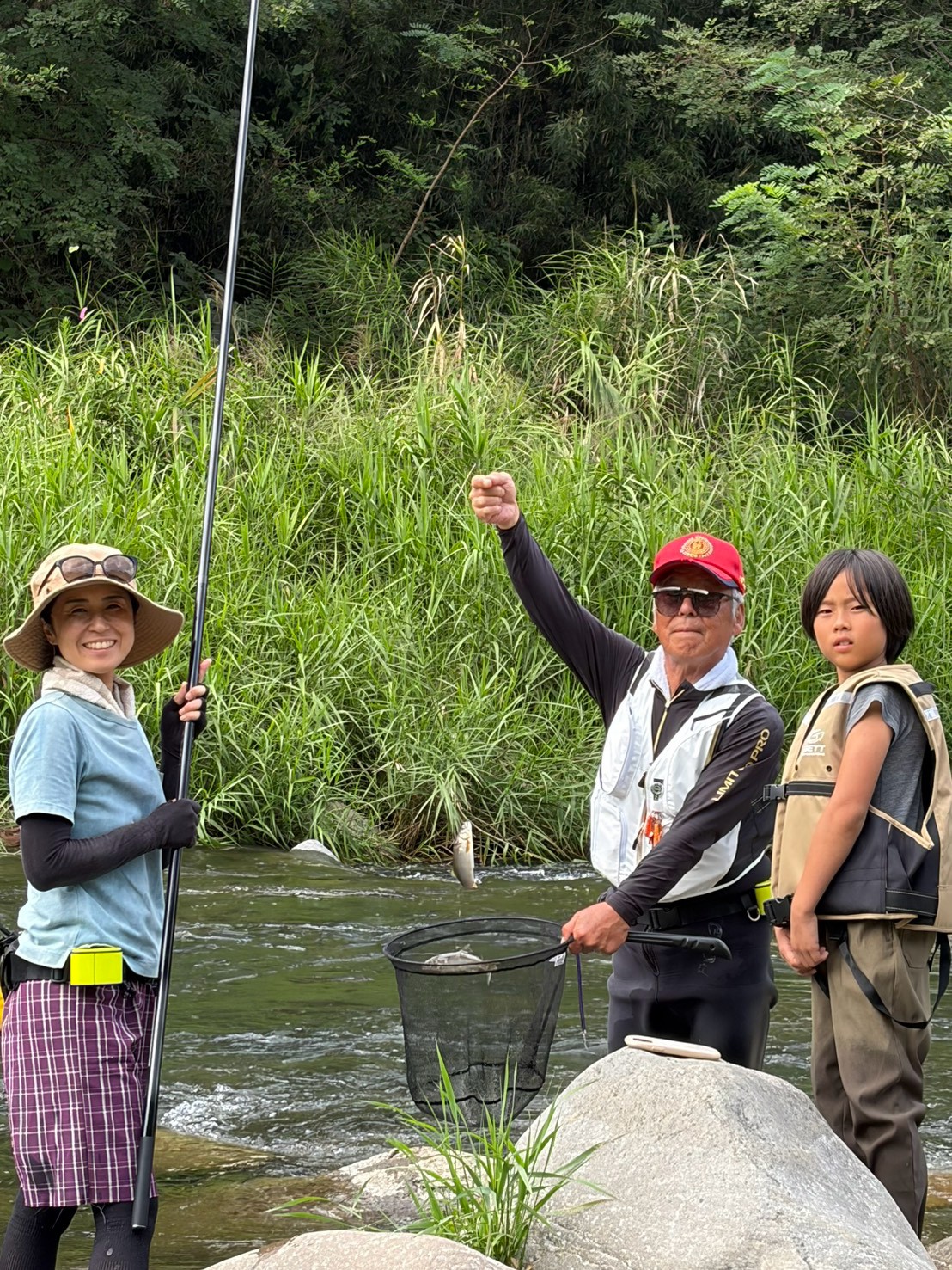 親子で大月の自然を満喫！「釣って、遊んで、食べる」モニターツアーを開催しました